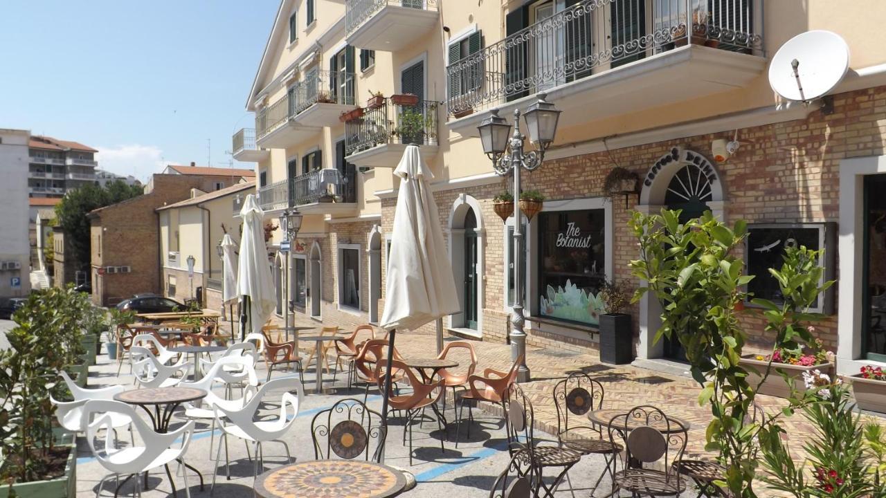 B&B Residenza Aragonese 瓦斯托 外观 照片