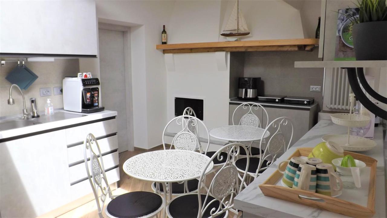 B&B Residenza Aragonese 瓦斯托 外观 照片